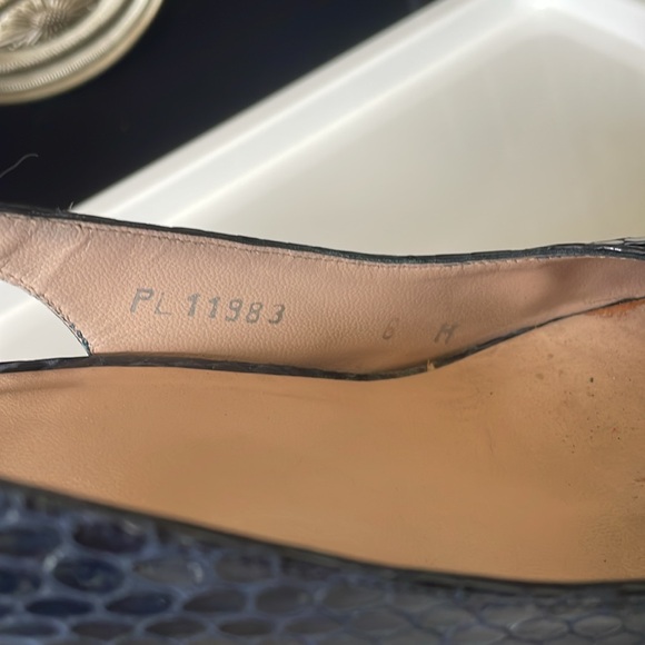 Stuart Weitzman Blue Leather Heels - Picture 3 of 5